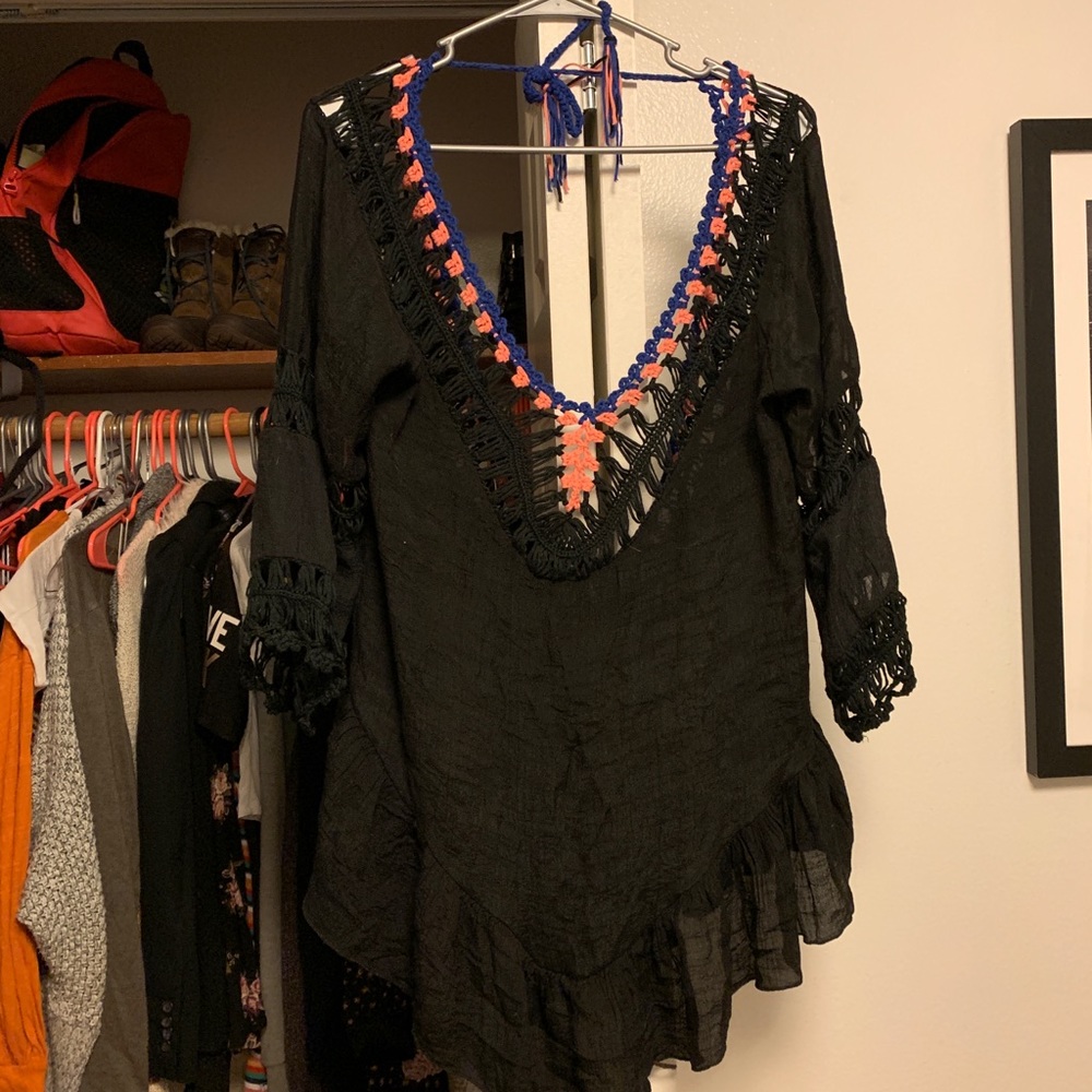Open back Beachy Top - Picture 2 of 4